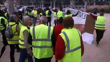 Les gilets jaunes toujours mobilisés quatre mois après