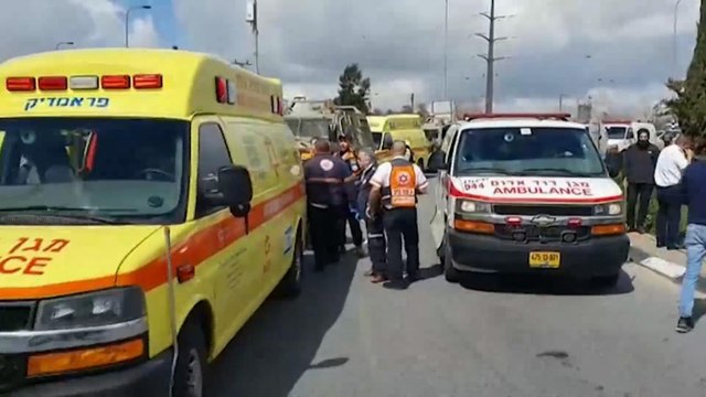 نتنياهو يتوعد وفصائل المقاومة تبارك.. مقتل إسرائيلييْن بهجوم فلسطيني