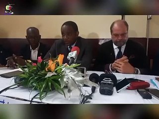 Conférence de presse de Me Dupond Moretti et du collectif des avocats de Maurice KAMTO