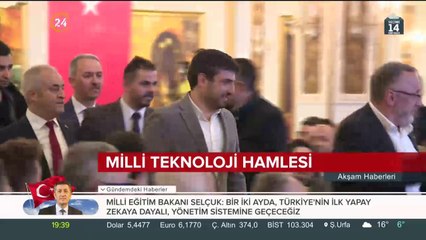 Bayraktar gençlerle buluştu: Milli olarak üretmeliyiz