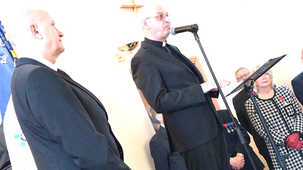 Mgr Le Boulc’h, évêque de Coutances, et le principe d’accélération