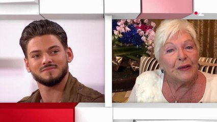 Rayane Bensetti ému par un message de Line Renaud