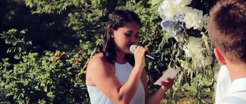 Le témoin s'évanouit au mariage et se pisse dessus en pleine cérémonie !