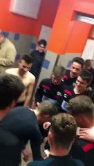 Joie de vestiaire après la belle victoire contre st jean de blanc