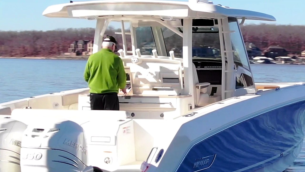 UNSINKABLE | 2019 Boston Whaler 380 Outrage For Sale @ Lake of the Ozarks, Missouri