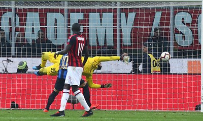 Un Derby emozionante non premia il Milan