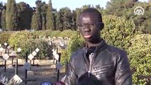 'Senegalli askerlerin kabirleri Müslüman mezarlığına taşınsın'