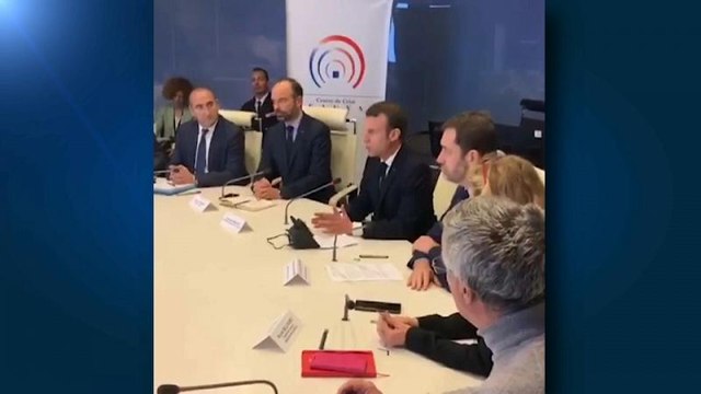 Macron pensa di vietare gli Champs-Elysées ai gilet gialli