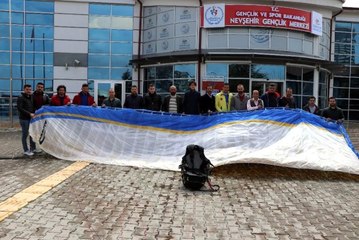 Nevşehir'de Yamaç Paraşütü Kursu Açıldı