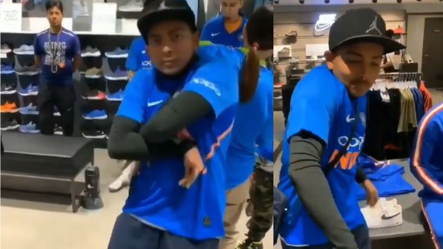 Prithvi Shaw entertains with his dance on 'Gully Boy' rap song| वनइंडिया हिंदी