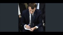 Grand débat national : les mystérieux carnets d'Emmanuel Macron