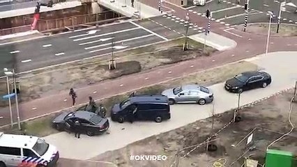 Hollanda'da terör saldırısı şüphesi