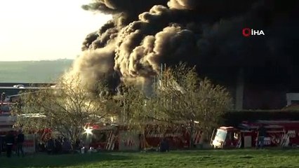 - Hadımköy’deki fabrika yangını 9 saattir devam ediyor