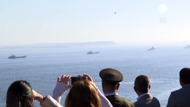 Şehitleri Anma Günü ve Çanakkale Deniz Zaferi'nin 104. yıl dönümü - SOLOTÜRK'ten gösteri uçuşu (2) - ÇANAKKALE