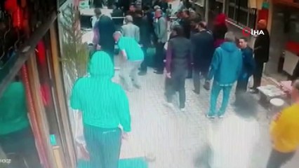 Bursa'da dehşet anları kamerada... Çocuk sürücü ganyan bayiine böyle daldı: 1’i ağır 2 yaralı