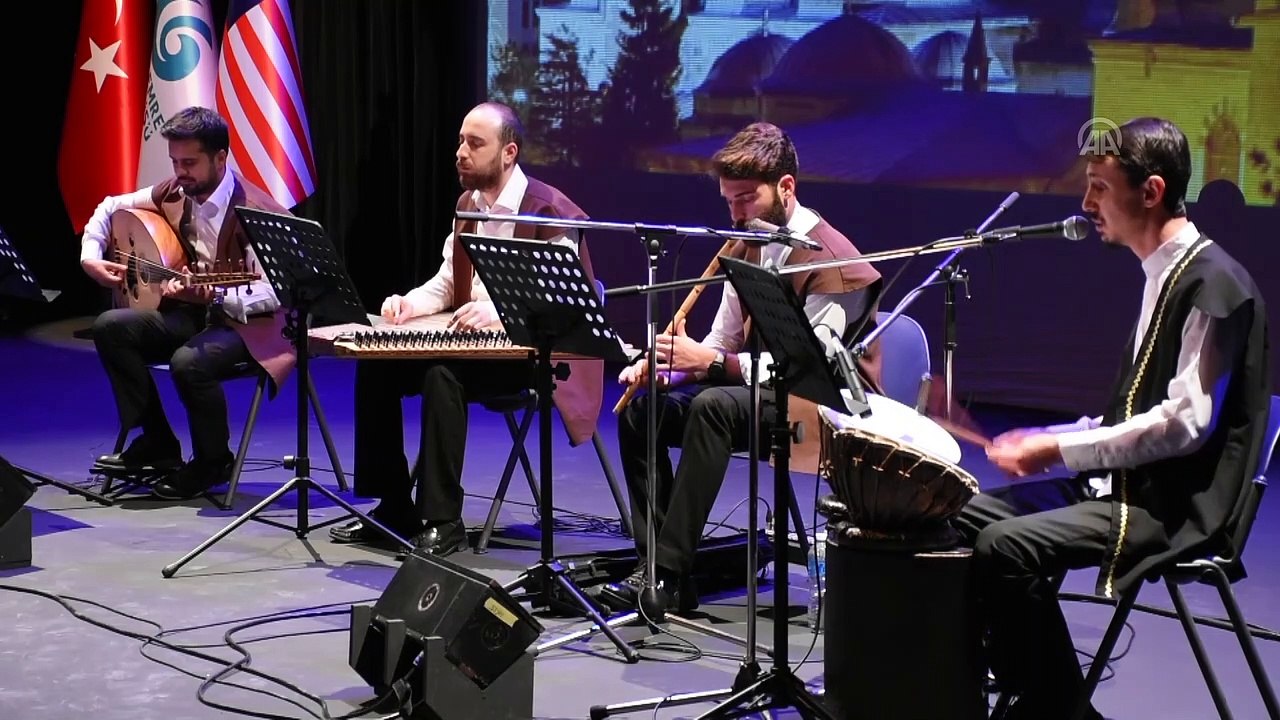 Malezya'da tasavvuf musikisi, sema ve ebru performansı etkinliği - KUALA LUMPUR