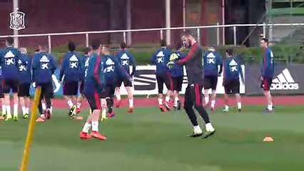 Entrenamiento de la Selección Española sin Fabián ni Asensio