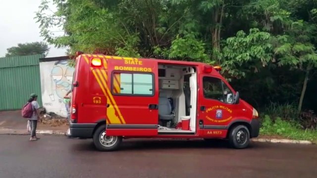 Homem é socorrido pelo Siate após ser vítima de agressões