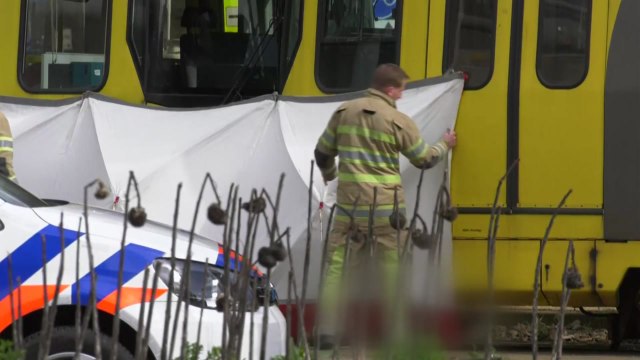 네덜란드에서 테러 추정 총격...3명 사망·5명 부상 / YTN