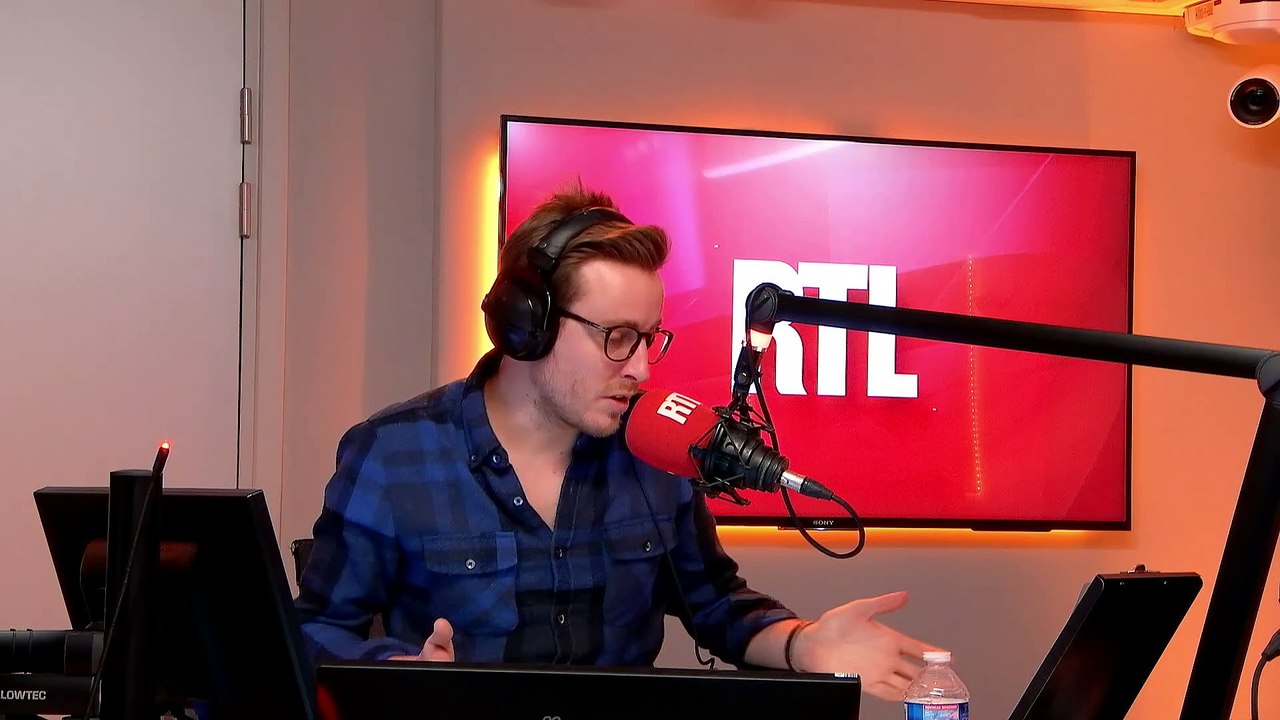 Emmanuel Macron débat avec des intellectuels