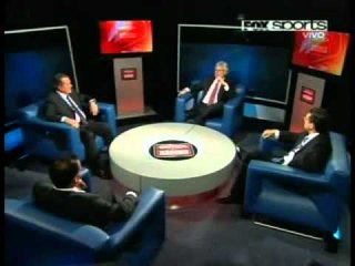 Crítica RÉCORD: Resumen 07 de febrero 2011. Parte 1