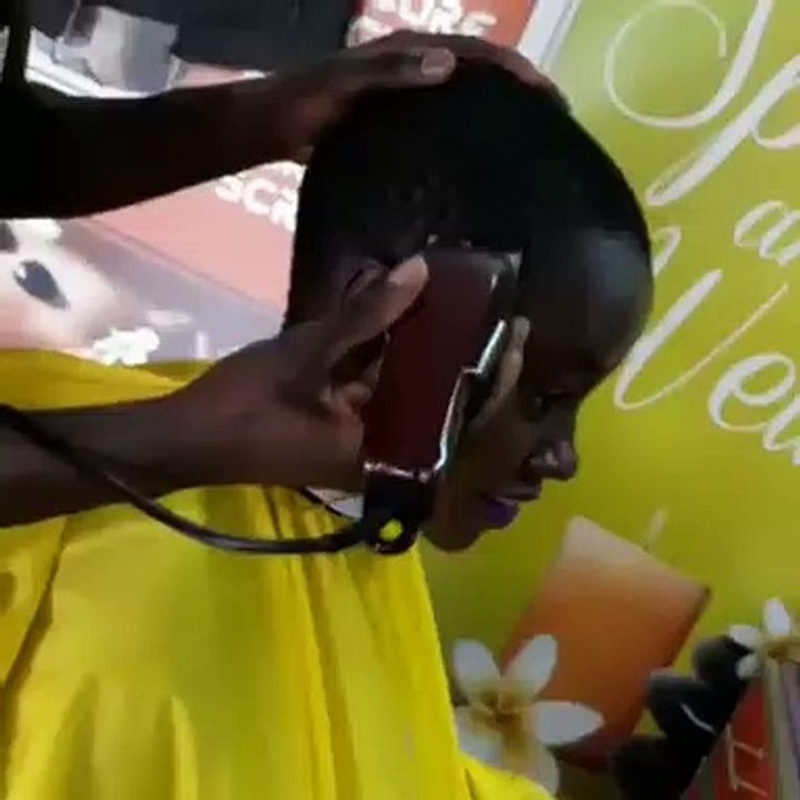 Instagram'da #headshave konu etiketi • Fotoğraflar ve Videolar_7