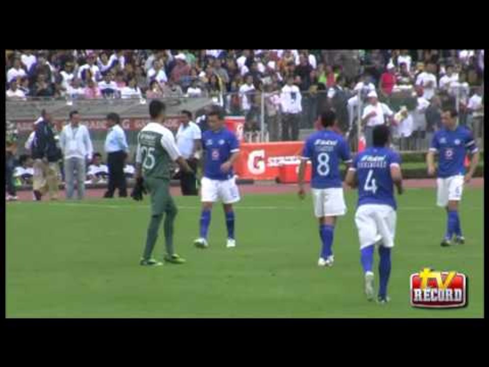 Pumas vs Cruz Azul