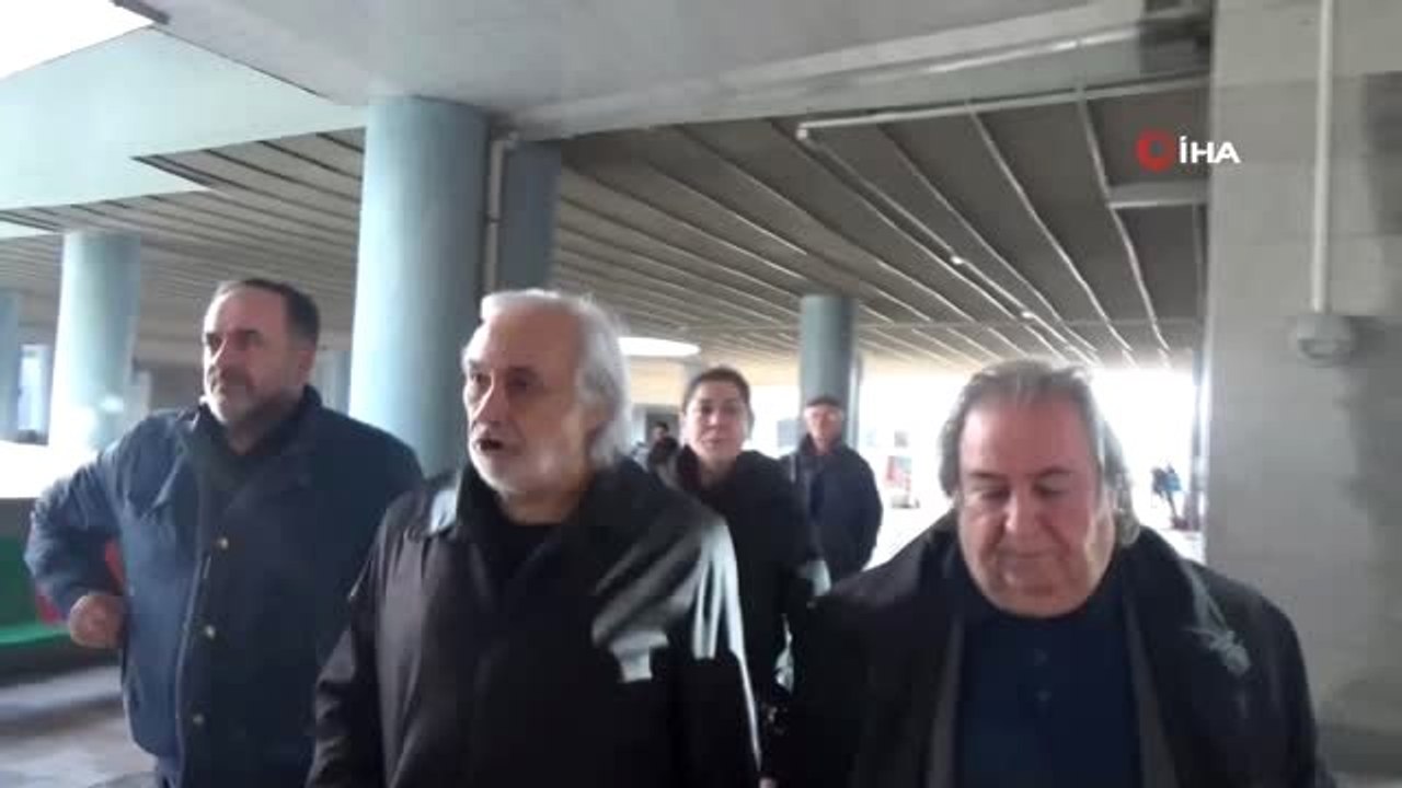 Müjdat Gezen Hakkında Burhan Kuzu'ya Hakaretten Zorla Getirme Kararı