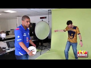 Colaboradores Récord defienden playeras de sus equipos