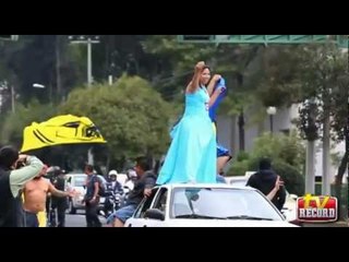 Aficionada se burla de los 15 años sin campeonato de Cruz Azul