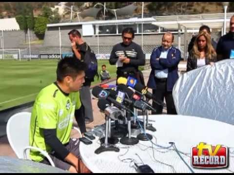 Oribe Peralta descartó irse de Santos