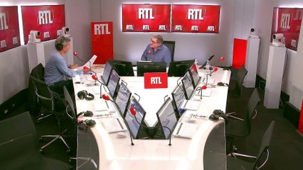 Faire du vélo favorise la mémoire, dit Michel Cymes
