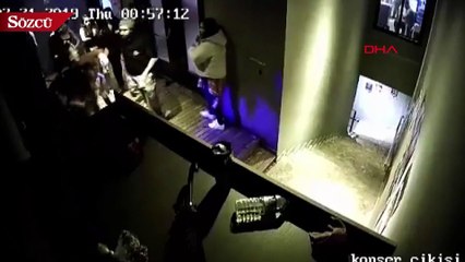 Eğlence mekanında kadınlara darp kamerada