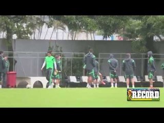 La Selección Mexicana regresa a los entrenamientos en medio de la lluvia