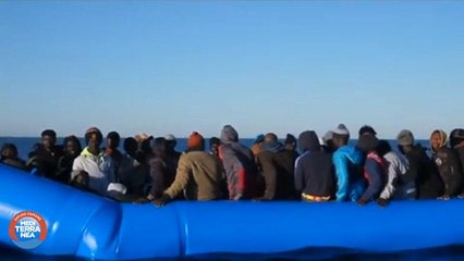 Olaszország: Menekültek előtt a kikötők lezárva