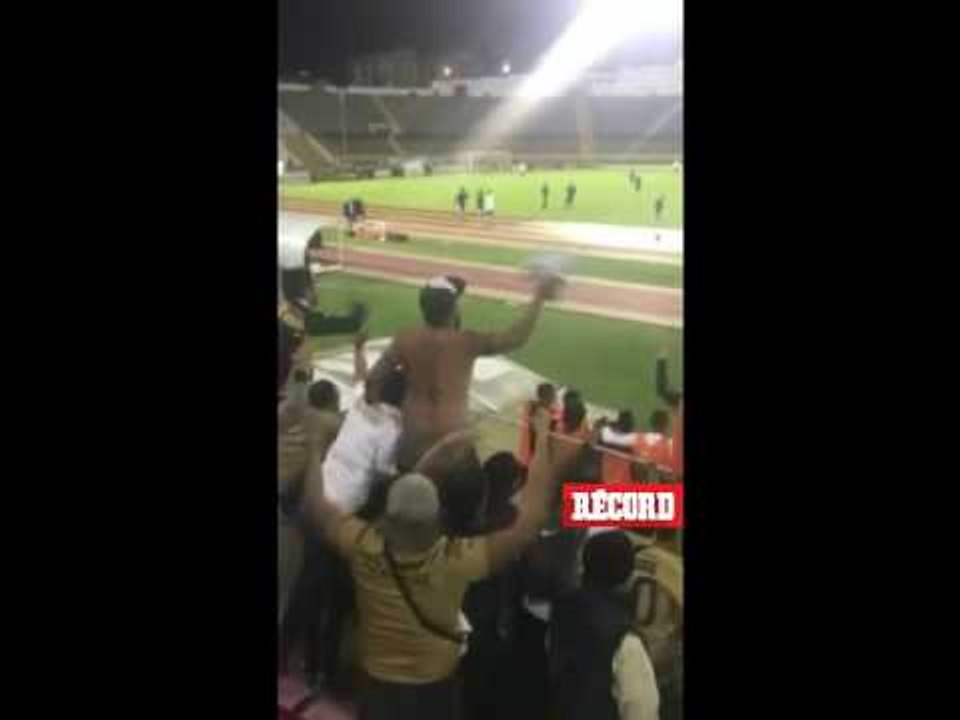 Pumas convive con aficionados que viajaron a Ecuador