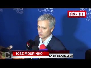 'Chicharito sólo sabe meter goles': José Mourinho