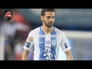 Valencia buscaría fichar a Marco Fabián y Chicharito