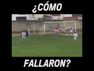 Cuando por más que lo intentas no entra el balón By KICK