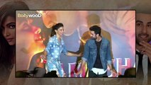 Omg Deepika Padukone Kissed Ranbir Kapoor In An Event