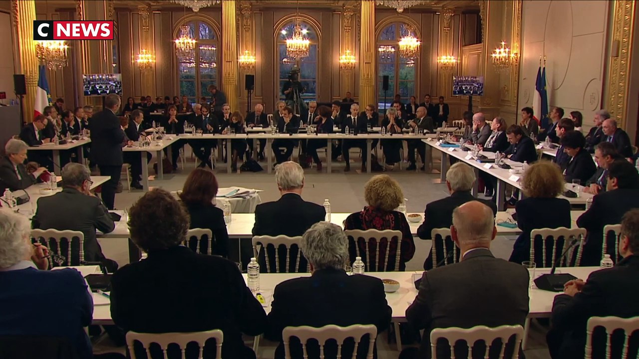 Que retenir de la rencontre entre Emmanuel Macron et les intellectuels ?