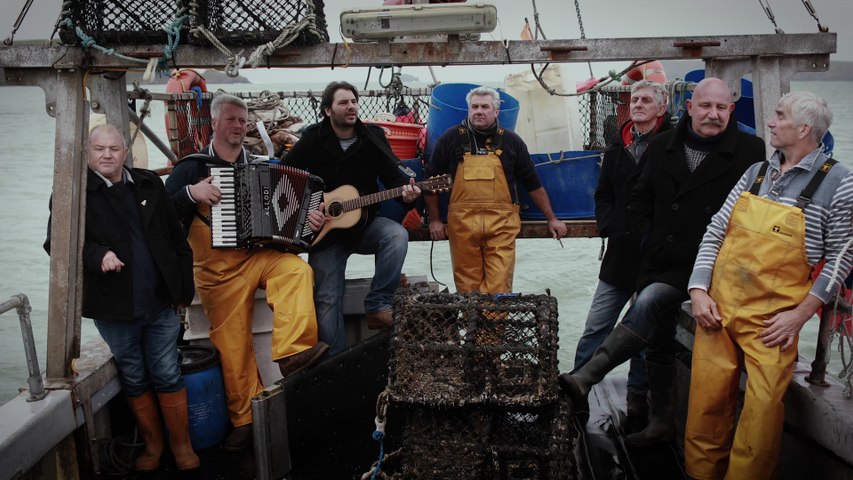 Fisherman's Friends - Keep Hauling