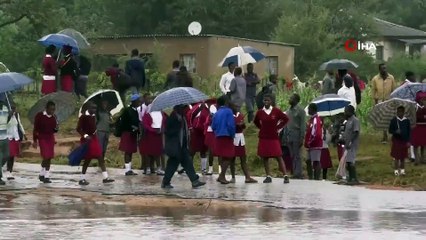 - Zimbabve'yi vuran kasırgada ölü sayısı 98’e yükseldi- Arama kurtarma çalışmalarına hız verildi