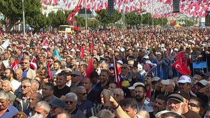 Meral Akşener Kepez'de konuştu