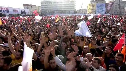 Erdoğan: "Ülkemizi Hedef Olan Şer Şebekelerinin Heveslerini Kursaklarında Bırakmanızı İstiyorum"
