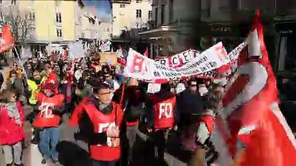 Bourg-en-Bresse: la manifestation interprofessionnelle a rassemblé plus de 650 personnes