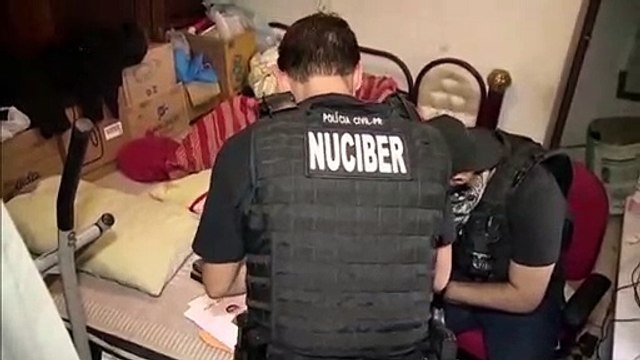 Combate à pedofilia: homem é preso no Floresta armazenando pornografia infantil