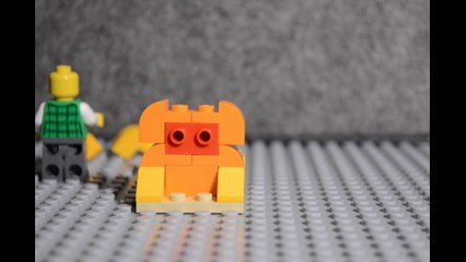 Short Lego stop motion -  Teddy and the lion