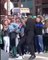 Un policier se fait twerker dessus pendant la St-Patrick