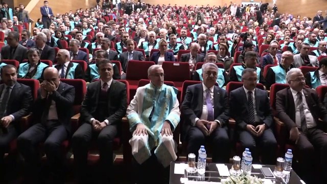Hayati Yazıcı: 'Genç, dinamik nüfusu donanımlı hale üniversiteler getirir' - RİZE